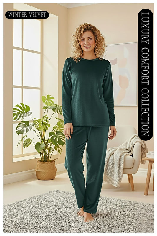 Women's Winter Velvet Lounge Set - Warm & Soft Pajama Suit (Emerald Green)